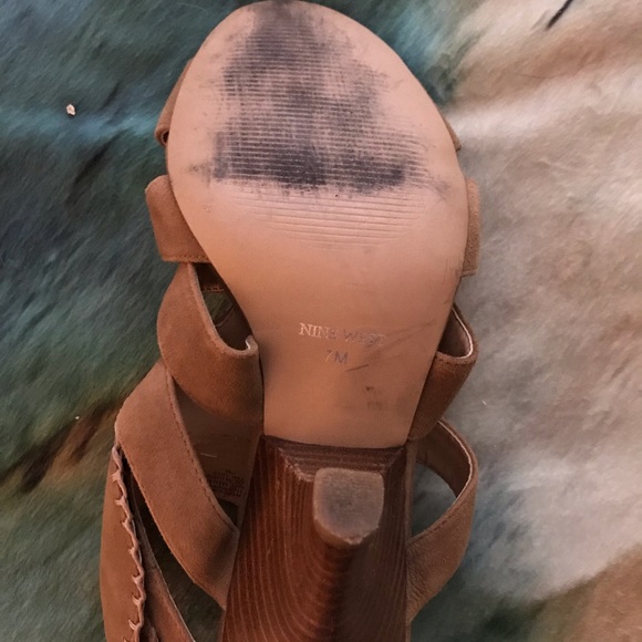 Women’s 9 west sandals.. - Picture 3 of 3